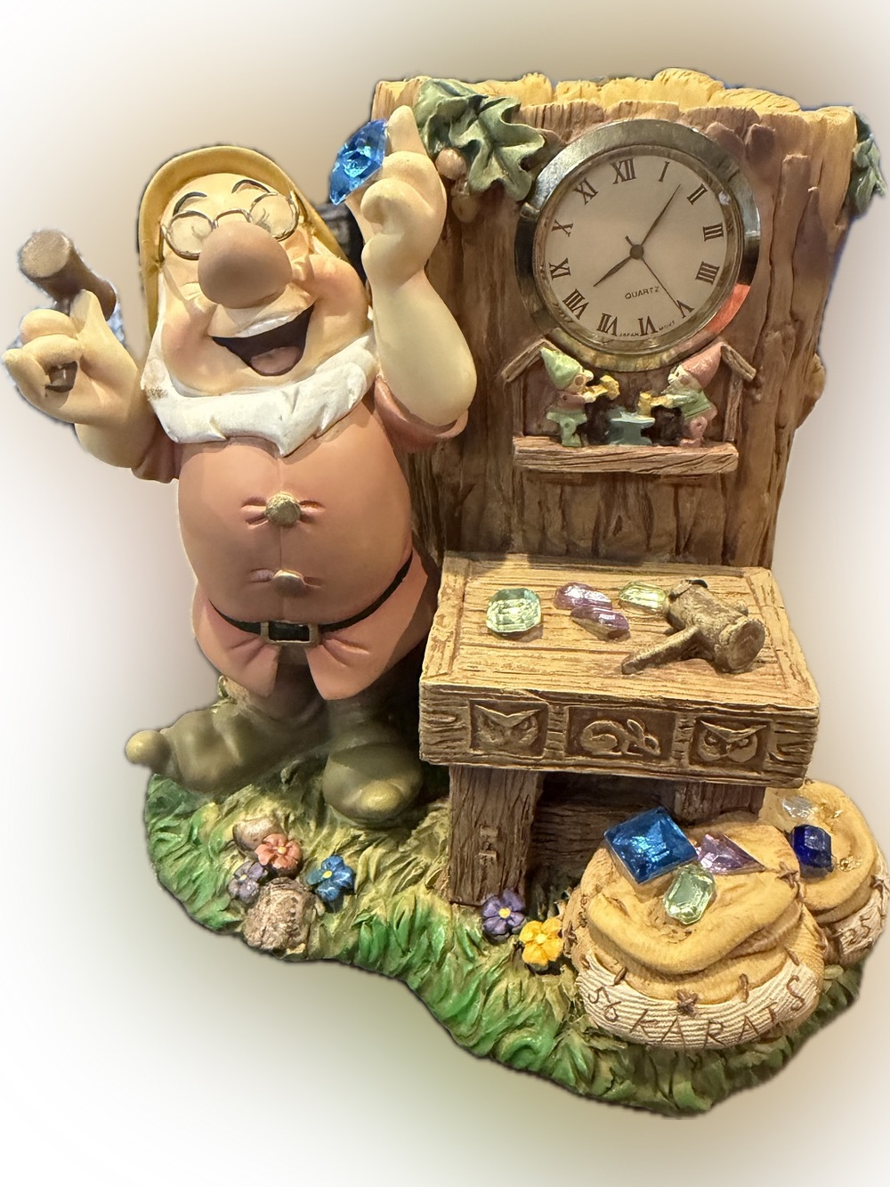 Vintage Disney Snow White & the Seven Dwarves Doc Pencil Holder And Clock